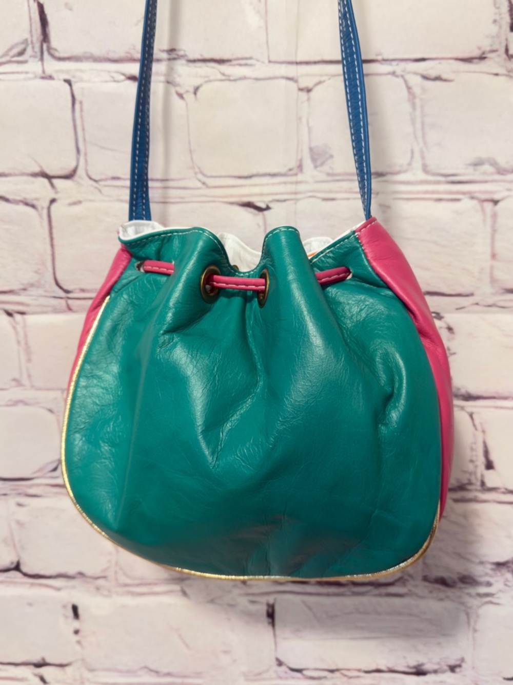 VINTAGE RETRO COLORFUL LEATHER CINCH SHOULDER BAG 80’s 90’s Fun Funky - Picture 4 of 11